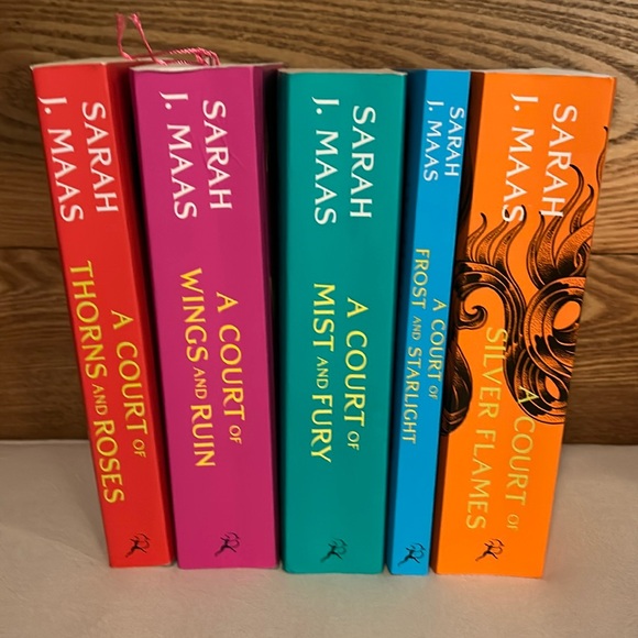 Other - Sarah J Maas set of books